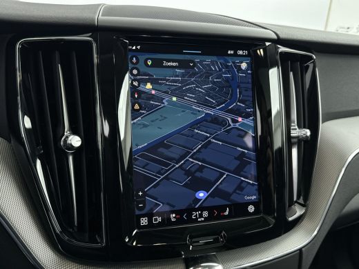 Volvo  XC60 T6 Recharge AWD Plus Bright | 21" | 360 Camera | Panoramadak | Elektr. verst. stoelen | Stoel/stu... ActivLease financial lease