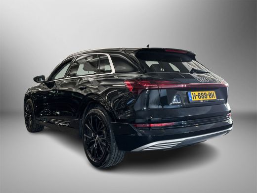 Audi e-tron e-tron 50 quattro Launch edition plus 71 kWh / MMI navigatie plus / Adaptive cruise control / Aud... ActivLease financial lease