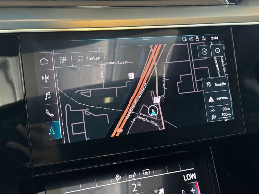 Audi e-tron e-tron 50 quattro Launch edition plus 71 kWh / MMI navigatie plus / Adaptive cruise control / Aud... ActivLease financial lease