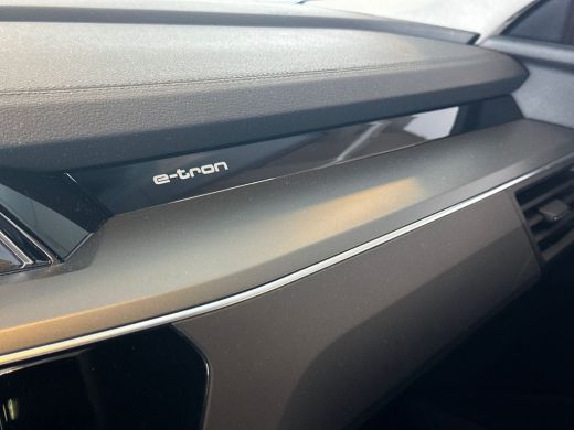 Audi e-tron e-tron 50 quattro Launch edition plus 71 kWh / MMI navigatie plus / Adaptive cruise control / Aud... ActivLease financial lease