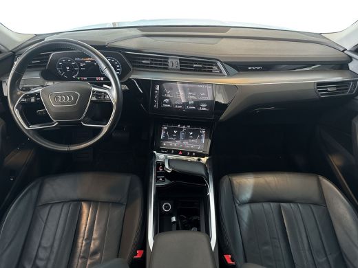 Audi e-tron e-tron 50 quattro Launch edition plus 71 kWh / MMI navigatie plus / Adaptive cruise control / Aud... ActivLease financial lease