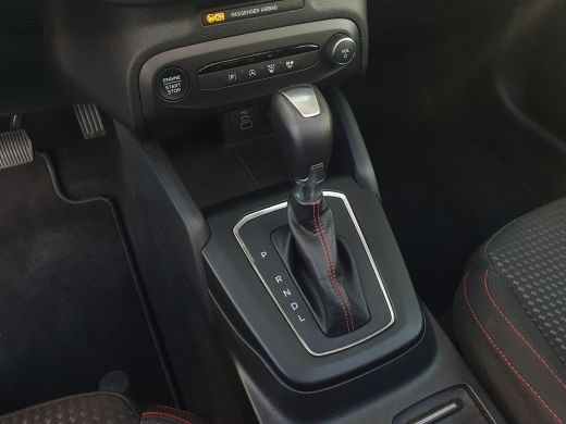 Ford Focus 1.0 EcoBoost Hybrid ST Line Automaat | Panoramadak Winterpack | Camera ActivLease financial lease