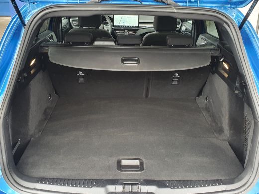 Ford Focus 1.0 EcoBoost Hybrid ST Line Automaat | Panoramadak Winterpack | Camera ActivLease financial lease