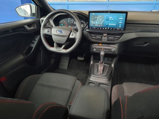 Ford Focus 1.0 EcoBoost Hybrid ST Line Automaat | Panoramadak Winterpack | Camera ActivLease financial lease