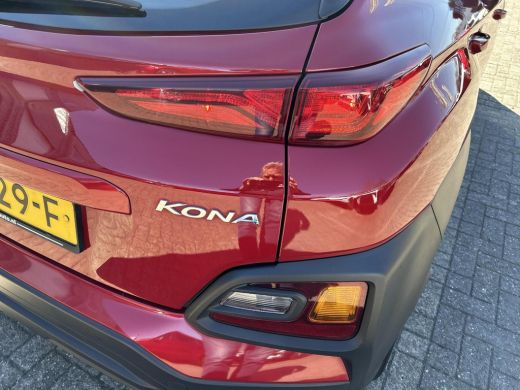 Hyundai KONA 1.0 T-GDI Comfort | Navigatie | Licht metalen velgen | Climate Control | All Season banden | ActivLease financial lease