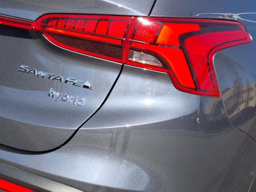 Hyundai Santa Fe 1.6 T-GDI HEV Premium 7p | Rijklaarprijs! | 7 pers | Full Options! | Zeer mooi! | Inclusief 12 mn... ActivLease financial lease