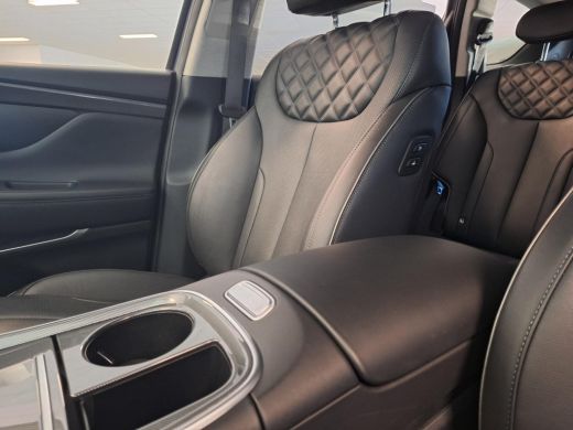 Hyundai Santa Fe 1.6 T-GDI HEV Premium 7p | Rijklaarprijs! | 7 pers | Full Options! | Zeer mooi! | Inclusief 12 mn... ActivLease financial lease