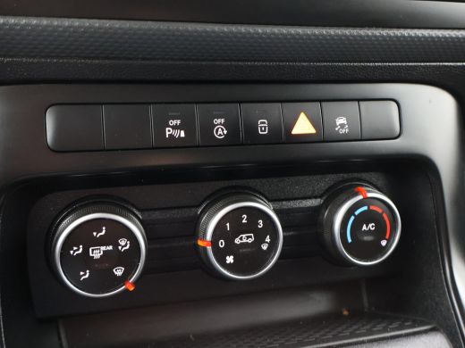 Mercedes Citan 110 CDI L1 PRO + APPLE CARPLAY | NAVIGATIE | DAB | CRUISE | PDC | LMV ActivLease financial lease