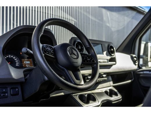 Mercedes Sprinter 314 CDI L3 Bakwagen met laadklep | Automaat | Mbux | Euro 6 | | Carplay | Navigatie | Climate | C... ActivLease financial lease