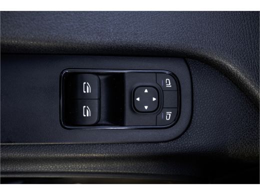 Mercedes Sprinter 314 CDI L3 Bakwagen met laadklep | Automaat | Mbux | Euro 6 | | Carplay | Navigatie | Climate | C... ActivLease financial lease