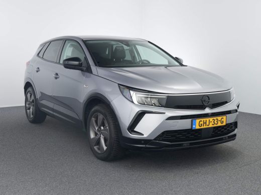 Opel Grandland 1.6 Turbo PHEV 225 pk | Adaptieve Cruise Controle | Stuurverwarming | Achteruitrijcamera | ActivLease financial lease