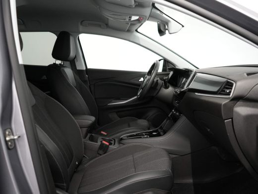 Opel Grandland 1.6 Turbo PHEV 225 pk | Adaptieve Cruise Controle | Stuurverwarming | Achteruitrijcamera | ActivLease financial lease