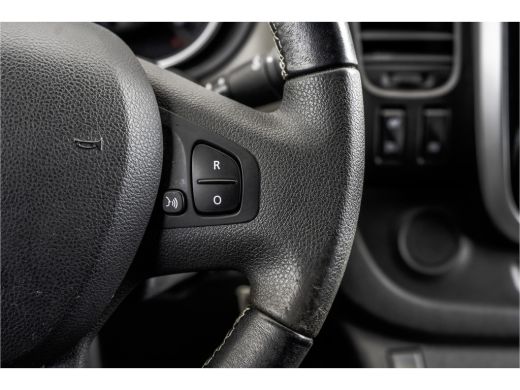 Renault Trafic 1.6 dCi L2H1 | Euro 6 | 5-Persoons | Cruise | Climate | Camera | Navigatie | DC ActivLease financial lease