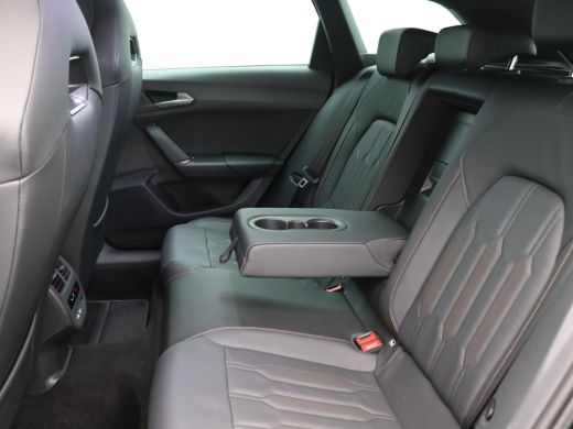 Seat Leon Sportstourer 1.4 e-Hybrid 245 PK DSG lederen bekleding, full led, cruise control, elek. bedienbare voorstoel m... ActivLease financial lease