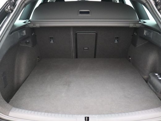 Seat Leon Sportstourer 1.4 e-Hybrid 245 PK DSG lederen bekleding, full led, cruise control, elek. bedienbare voorstoel m... ActivLease financial lease