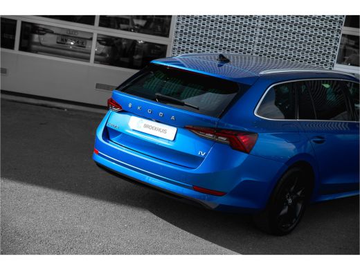 Skoda Octavia Combi 1.4 TSI iV PHEV Business Edition Plus | Camera | Stoel-stuurverwarming | Carplay | Navigatie ActivLease financial lease