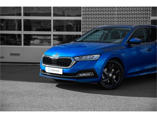 Skoda Octavia Combi 1.4 TSI iV PHEV Business Edition Plus | Camera | Stoel-stuurverwarming | Carplay | Navigatie ActivLease financial lease