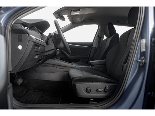 Skoda Octavia Combi 1.4 TSI iV PHEV Business Edition Plus | Camera | Stoel-stuurverwarming | Carplay | Navigatie ActivLease financial lease