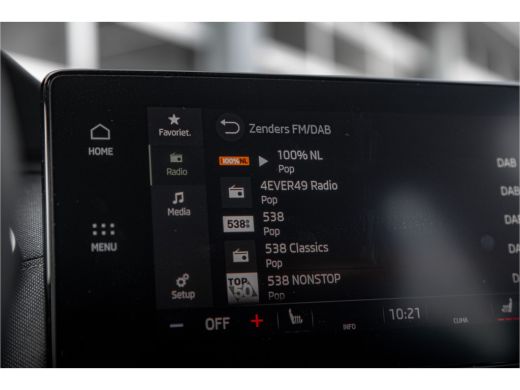 Skoda Octavia Combi 1.4 TSI iV PHEV Business Edition Plus | Camera | Stoel-stuurverwarming | Carplay | Navigatie ActivLease financial lease