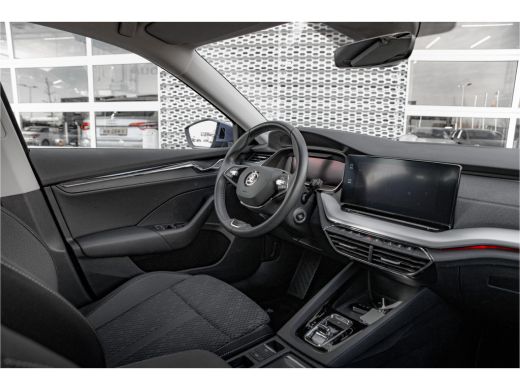 Skoda Octavia Combi 1.4 TSI iV PHEV Business Edition Plus | Camera | Stoel-stuurverwarming | Carplay | Navigatie ActivLease financial lease
