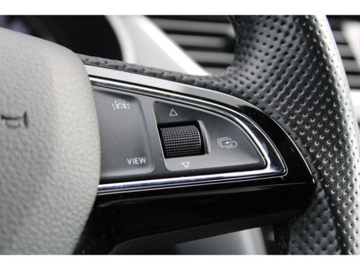 Skoda Octavia Combi Combi 1.0 TSI Greentech Sport Business | NAVI | CARPLAY | | NAVI | APPLE CARPLAY | ANDROID ... ActivLease financial lease