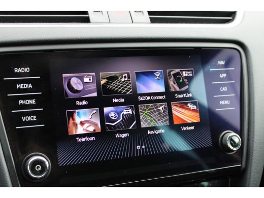 Skoda Octavia Combi Combi 1.0 TSI Greentech Sport Business | NAVI | CARPLAY | | NAVI | APPLE CARPLAY | ANDROID ... ActivLease financial lease