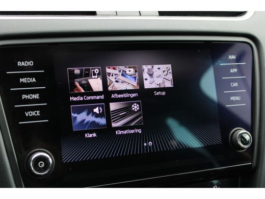 Skoda Octavia Combi Combi 1.0 TSI Greentech Sport Business | NAVI | CARPLAY | | NAVI | APPLE CARPLAY | ANDROID ... ActivLease financial lease