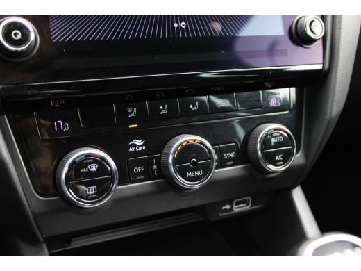 Skoda Octavia Combi Combi 1.0 TSI Greentech Sport Business | NAVI | CARPLAY | | NAVI | APPLE CARPLAY | ANDROID ... ActivLease financial lease