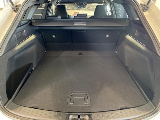Suzuki Swace 1.8 Hybrid Style Climatecontrol | Cruisecontrol | Carplay | Incl. € 3.000 Voorraad voordeel ActivLease financial lease