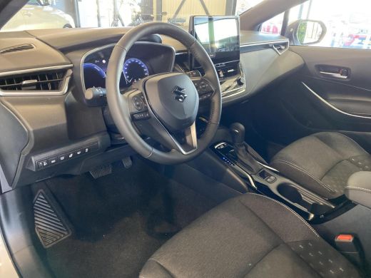 Suzuki Swace 1.8 Hybrid Style Climatecontrol | Cruisecontrol | Carplay | Incl. € 3.000 Voorraad voordeel ActivLease financial lease