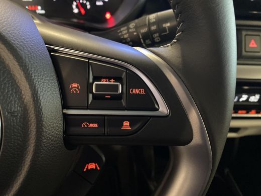 Suzuki Swift 1.2 Style Smart Hybrid Airco | Navigatiesysteem | Lichtmetalen velgen | Stoelverwarming | Cruise ... ActivLease financial lease