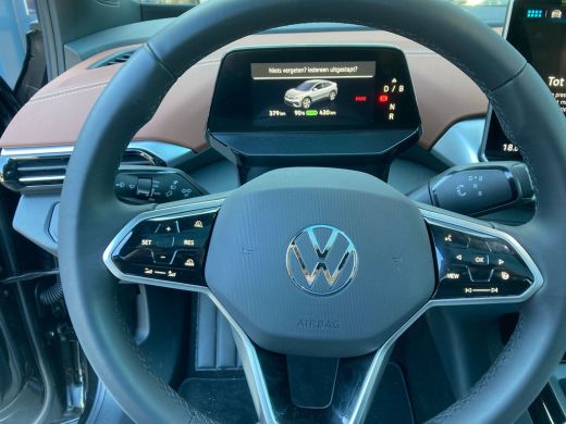 Volkswagen ID.5 Pro Business 77 kWh | 286 PK Full options! | Style interieur plus | Assistance plus | Comfort plu... ActivLease financial lease