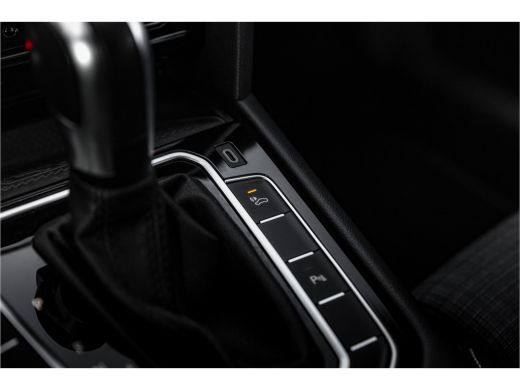 Volkswagen Passat Variant 1.4 TSI PHEV GTE Business | Winterpakket | Camera | Carplay ActivLease financial lease