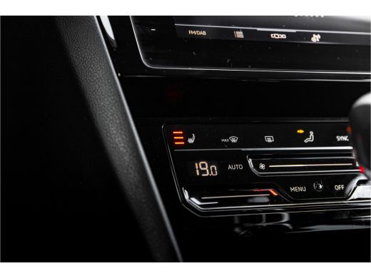 Volkswagen Passat Variant 1.4 TSI PHEV GTE Business | Winterpakket | Camera | Carplay ActivLease financial lease