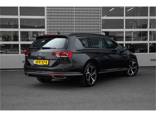 Volkswagen Passat Variant 1.4 TSI PHEV GTE Business | Winterpakket | Carplay | Camera ActivLease financial lease