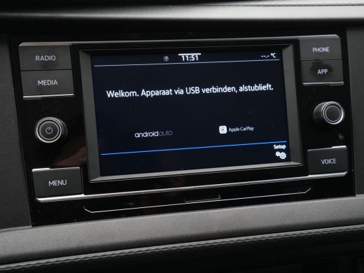 Volkswagen Transporter 2.0 TDI L2H1 30 DC Comfortline Navi via App Pdc Cruise Bijrijdersbank ActivLease financial lease