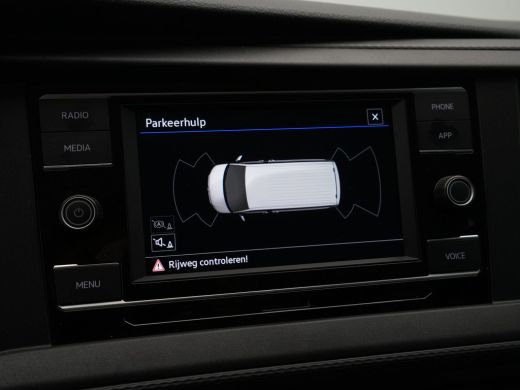 Volkswagen Transporter 2.0 TDI L2H1 30 DC Comfortline Navi via App Pdc Cruise Bijrijdersbank ActivLease financial lease