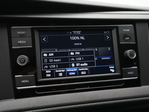 Volkswagen Transporter 2.0 TDI L2H1 30 DC Comfortline Navi via App Pdc Cruise Bijrijdersbank ActivLease financial lease