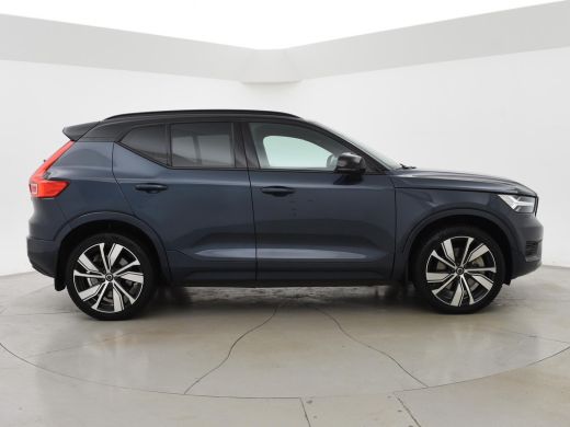 Volvo  XC40 RECHARGE PLUS + WEGKL. TREKHAAK | 20 INCH LMV | STUURVERW. | CAMERA ActivLease financial lease