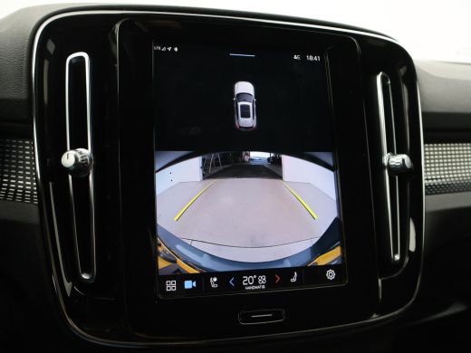 Volvo  XC40 RECHARGE PLUS + WEGKL. TREKHAAK | 20 INCH LMV | STUURVERW. | CAMERA ActivLease financial lease