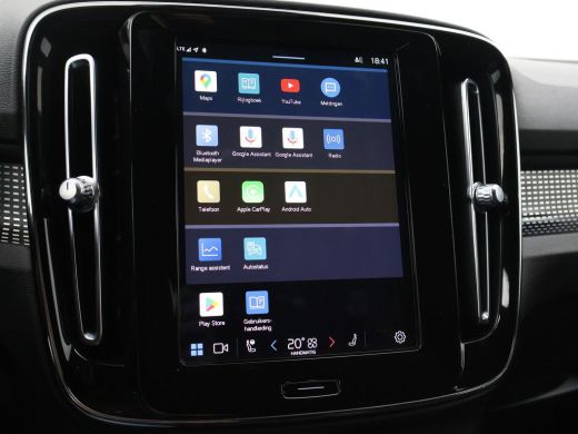 Volvo  XC40 RECHARGE PLUS + WEGKL. TREKHAAK | 20 INCH LMV | STUURVERW. | CAMERA ActivLease financial lease
