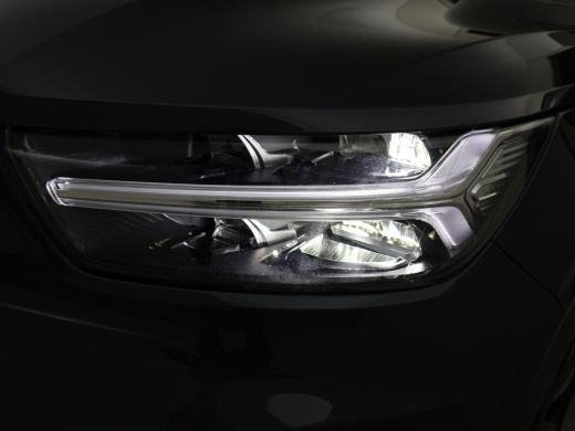 Volvo  XC40 RECHARGE PLUS + WEGKL. TREKHAAK | 20 INCH LMV | STUURVERW. | CAMERA ActivLease financial lease