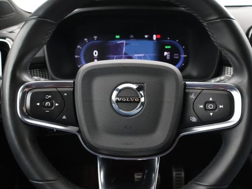 Volvo  XC40 RECHARGE PLUS + WEGKL. TREKHAAK | 20 INCH LMV | STUURVERW. | CAMERA ActivLease financial lease