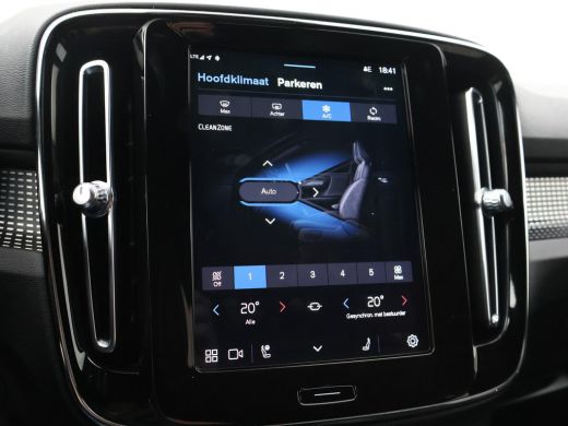 Volvo  XC40 RECHARGE PLUS + WEGKL. TREKHAAK | 20 INCH LMV | STUURVERW. | CAMERA ActivLease financial lease