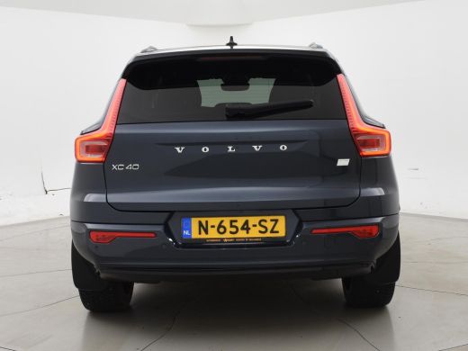 Volvo  XC40 RECHARGE PLUS + WEGKL. TREKHAAK | 20 INCH LMV | STUURVERW. | CAMERA ActivLease financial lease
