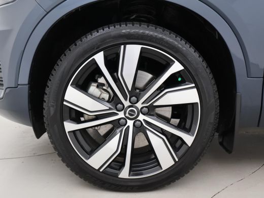 Volvo  XC40 RECHARGE PLUS + WEGKL. TREKHAAK | 20 INCH LMV | STUURVERW. | CAMERA ActivLease financial lease