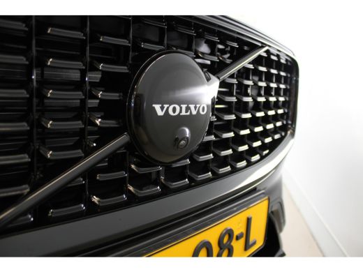 Volvo  XC60 Volvo T6 350PK AWD Ultra Dark | Full Option! | Luchtvering | B&W Audio | Massage | 22'' | 360º view ActivLease financial lease