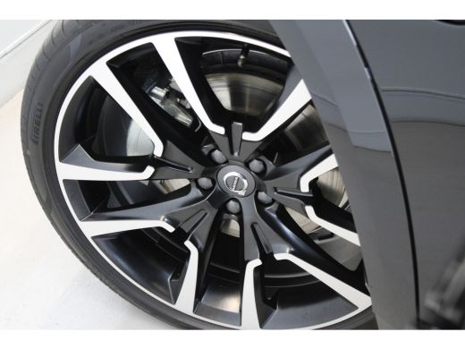 Volvo  XC60 Volvo T6 350PK AWD Ultra Dark | Full Option! | Luchtvering | B&W Audio | Massage | 22'' | 360º view ActivLease financial lease