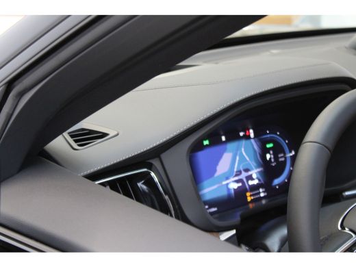 Volvo  XC60 Volvo T6 350PK AWD Ultra Dark | Full Option! | Luchtvering | B&W Audio | Massage | 22'' | 360º view ActivLease financial lease