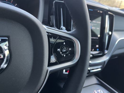 Volvo  XC60 Volvo T8 AWD Ultra Dark Heico | Heico actief uitlaatsysteem | Bowers & Wilkins | Gelaagd Glas | L... ActivLease financial lease